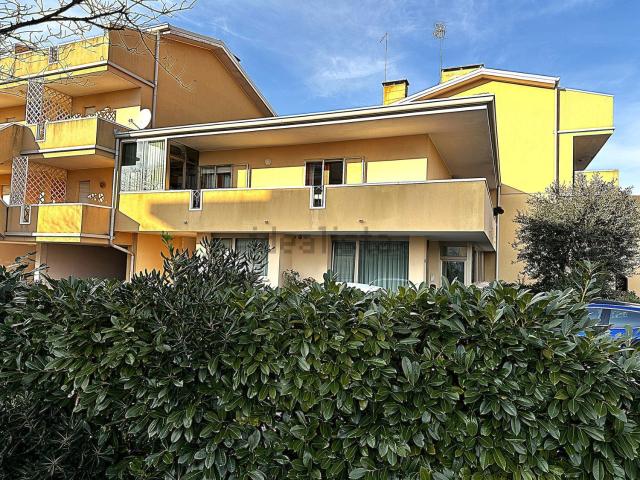 Case e ville in vendita di 210 m² in Via Maja