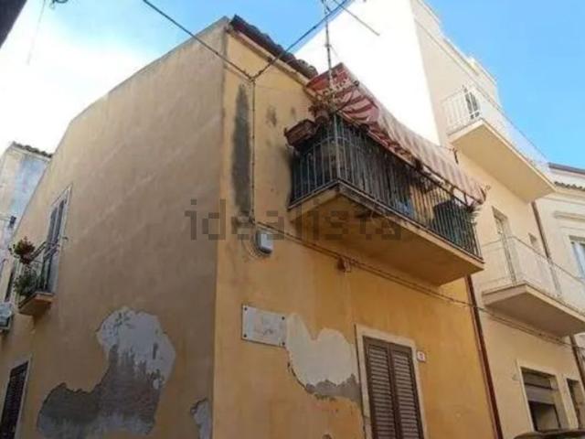 Case e ville in vendita di 210 m² in Via Sulsenti