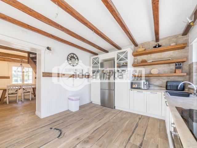 Case e ville in vendita di 210 m² in Via Ponte Mariano
