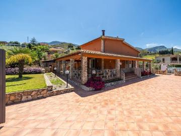 Case e ville in vendita di 210 m² in Contrada Sant&apos Onofrio