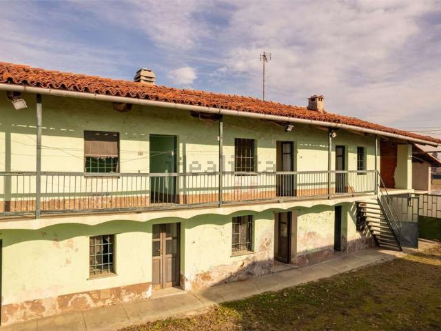 Case e ville in vendita di 210 m² in Strada Camborgetti Ballada, 57