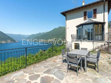 Case e ville in vendita di 210 m² in Strada Provinciale 43