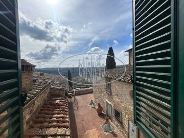 Case e ville in vendita di 2115 m² in Piazza Francesco Ferrucci