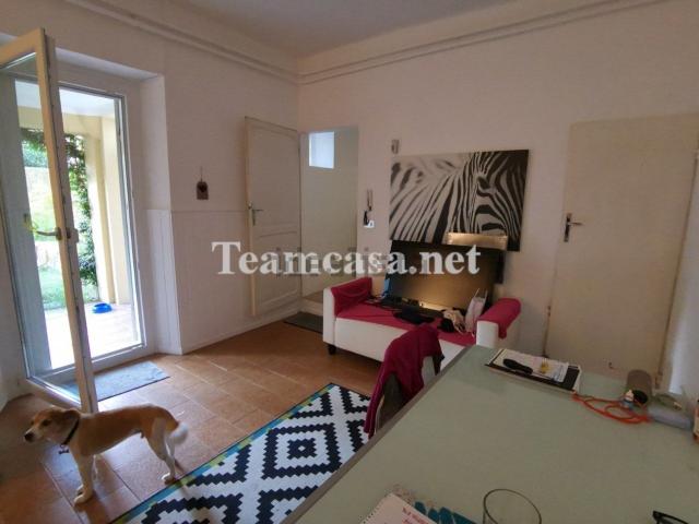 Case e ville in vendita di 211 m² in Viale Trento