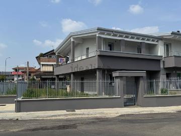 Case e ville in vendita di 212 m²