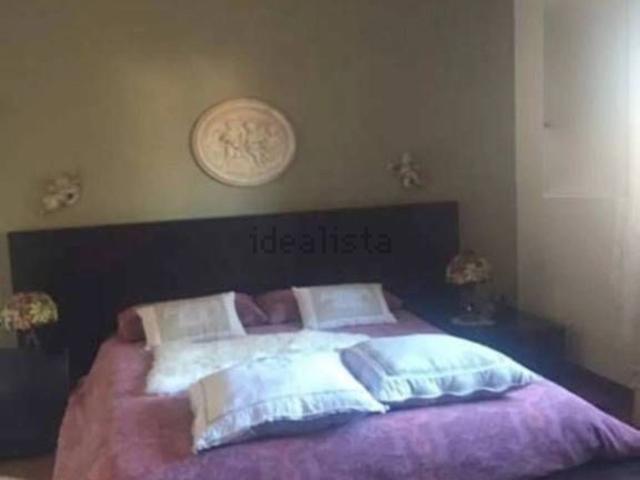 Case e ville in vendita di 212 m² in Via IV Novembre, 21