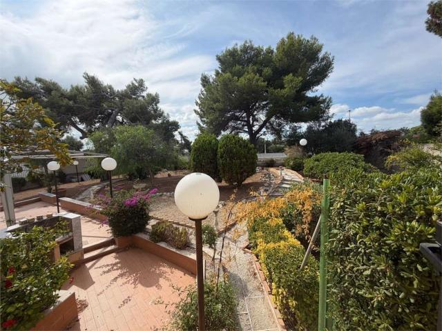 Case e ville in vendita di 213 m² in Contrada San Marco