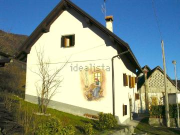 Case e ville in vendita di 213 m² in Frazione Avaglio, 122