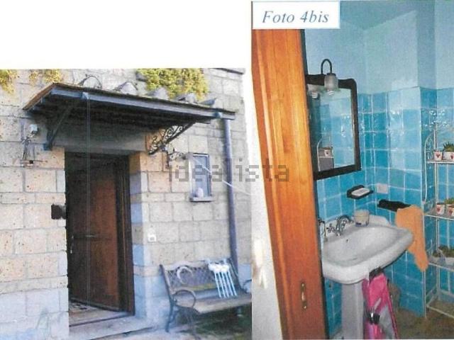 Case e ville in vendita di 214 m² in Via Costa Ruina