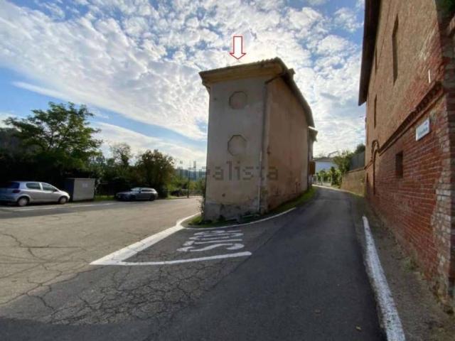 Case e ville in vendita di 214 m² in Via Incisa, 8