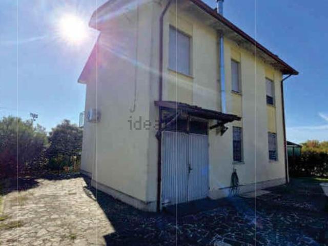 Case e ville in vendita di 214 m² in Via San Bernardino