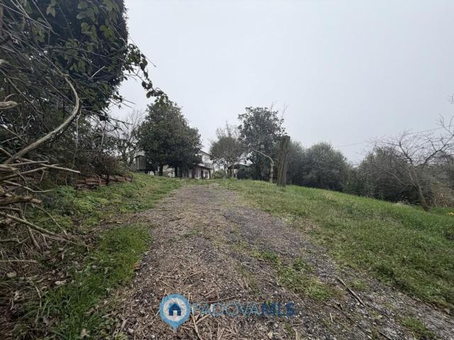Case e ville in vendita di 214 m² in Via Regazzoni Alta