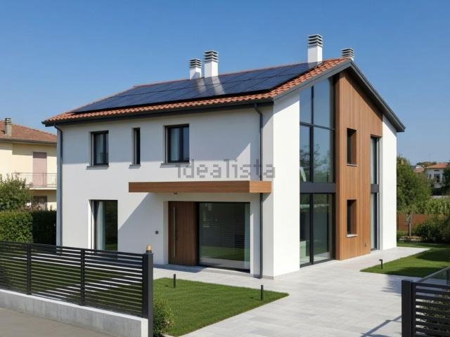 Case e ville in vendita di 215 m² in Via Rotonda Segnatello