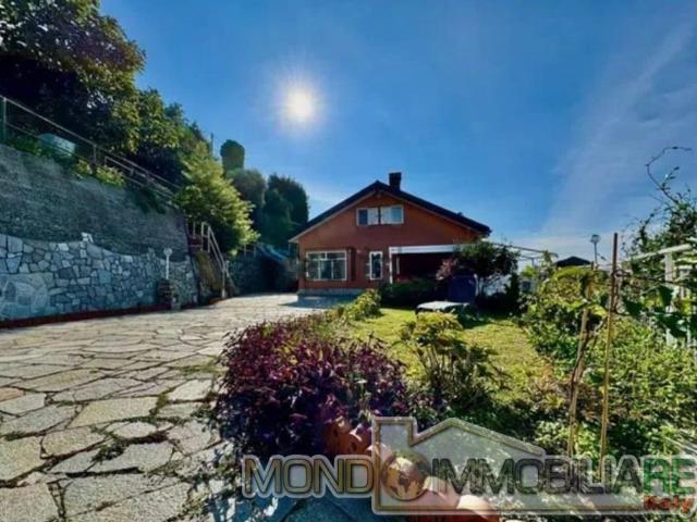 Case e ville in vendita di 215 m² in Località rocca, 4