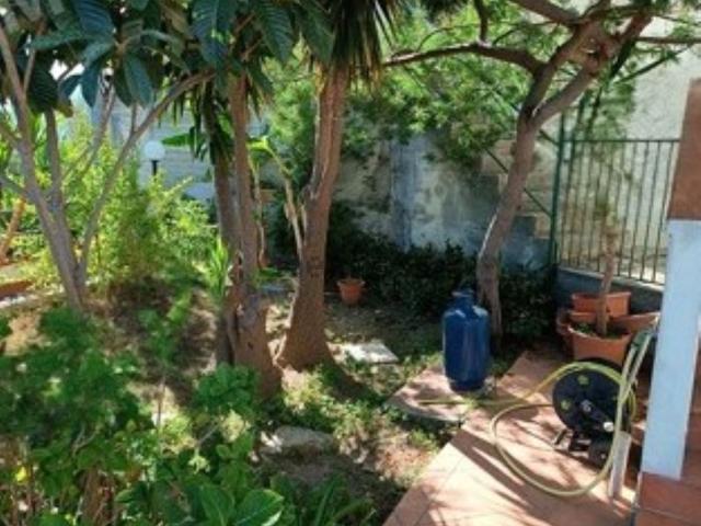 Case e ville in vendita di 216 m² in Contrada Galbato, 10