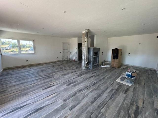 Case e ville in vendita di 217 m²
