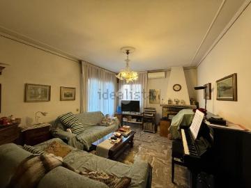 Case e ville in vendita di 218 m² in Via Ammiana, 20