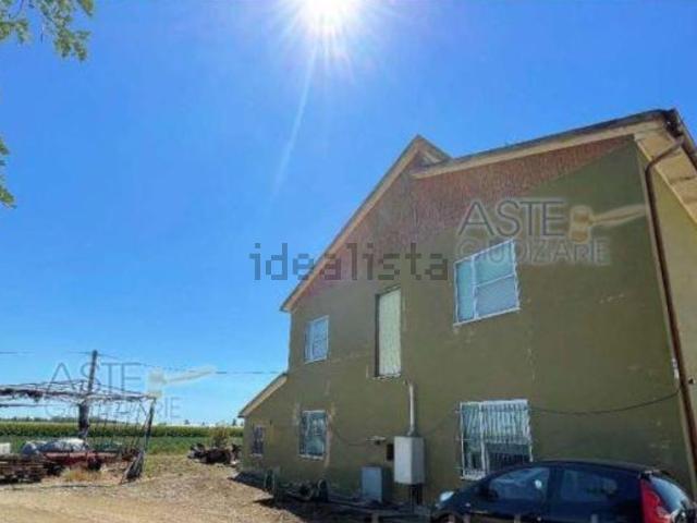 Case e ville in vendita di 218 m² in Via San Vito