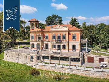 Case e ville in vendita di 2196 m²