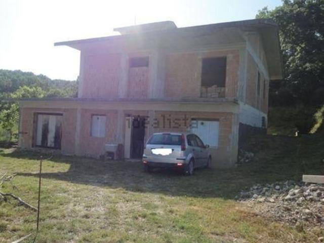 Case e ville in vendita di 220 m²