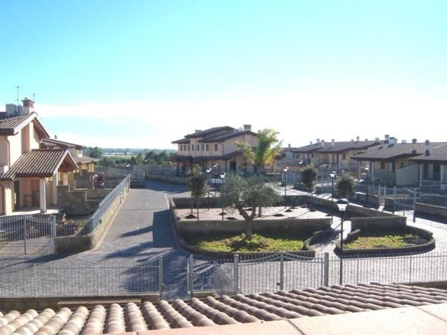 Case e ville in vendita di 220 m²
