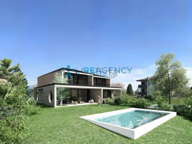 Case e ville in vendita di 220 m²
