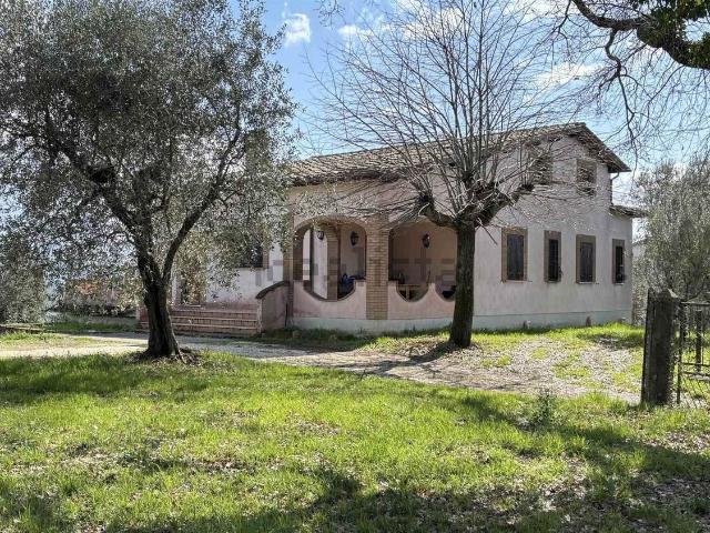 Case e ville in vendita di 220 m²