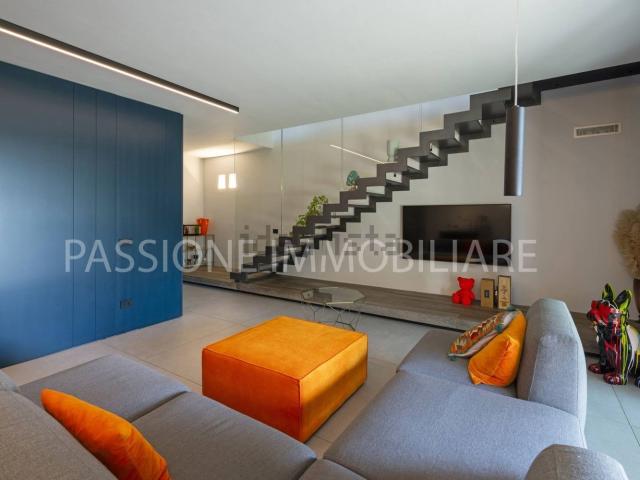 Case e ville in vendita di 220 m² in Via Chiesa, 51