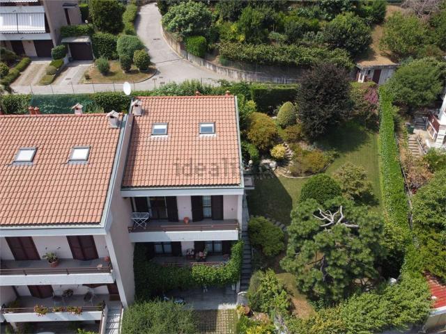 Case e ville in vendita di 220 m² in Via Giuseppe Casartelli
