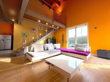 Case e ville in vendita di 220 m² in Via John Fitzgerald Kennedy, 11