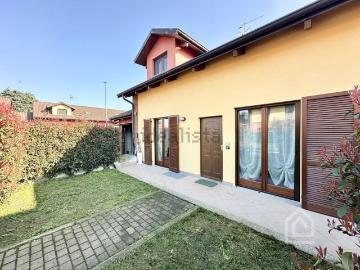 Case e ville in vendita di 220 m² in Via San Tommaso, 30