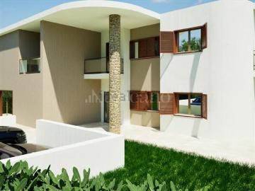 Case e ville in vendita di 220 m² in Via Provinciale Vecchia Archi
