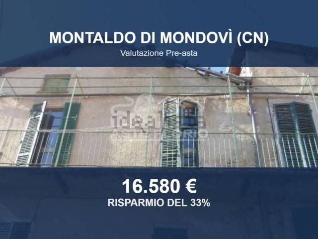 Case e ville in vendita di 220 m² in Via Roà Piana, 93