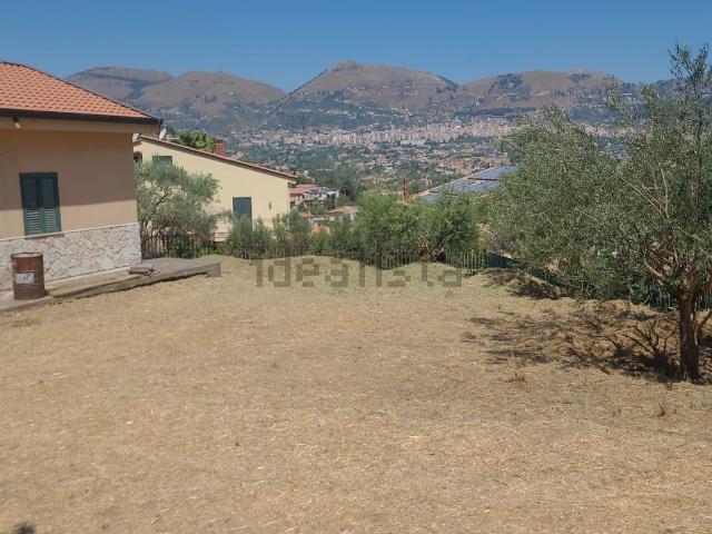 Case e ville in vendita di 220 m² in Viale degli Astronauti