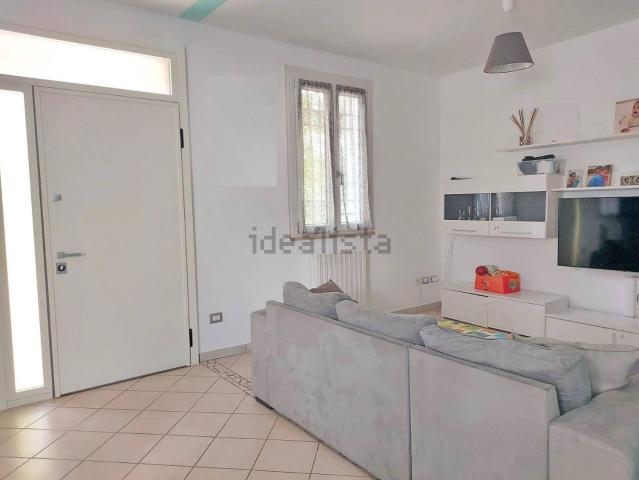 Case e ville in vendita di 221 m² in Viale Guglielmo Marconi