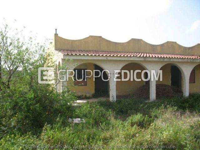 Case e ville in vendita di 222 m² in Via San Pio da Pietrelcina