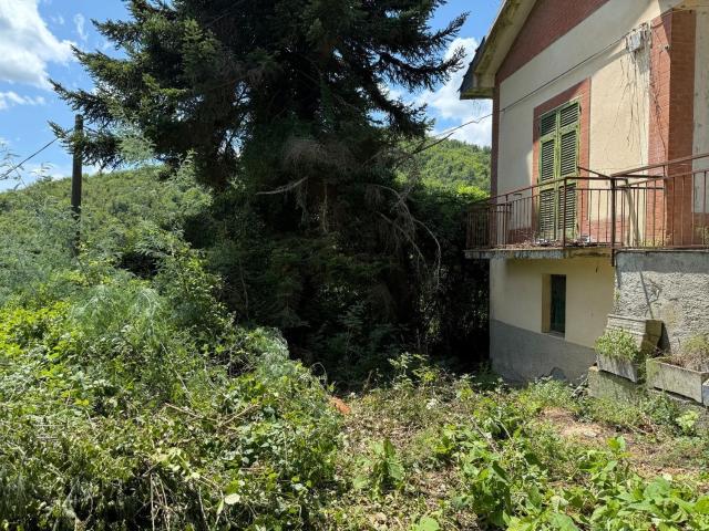 Case e ville in vendita di 225 m²
