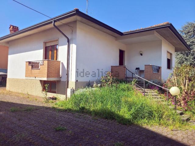 Case e ville in vendita di 225 m²