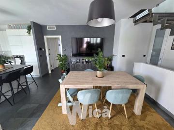 Case e ville in vendita di 225 m²