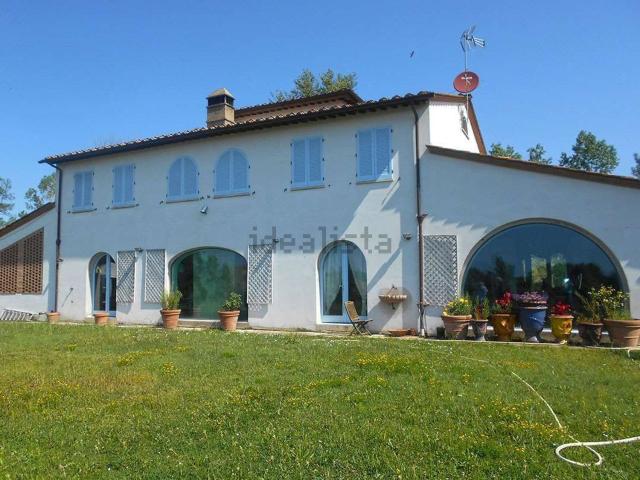 Case e ville in vendita di 2265 m² in Via Sano da Falera