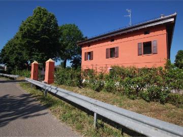 Case e ville in vendita di 226 m² in Strada Corletto Sud, 406