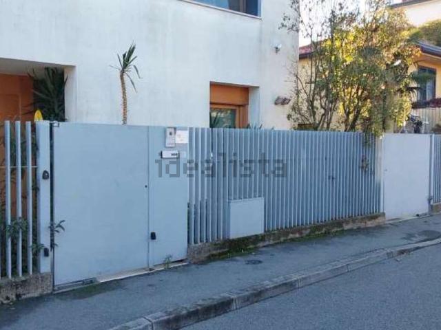 Case e ville in vendita di 227 m² in Via Jacopo da Montagnana, 78