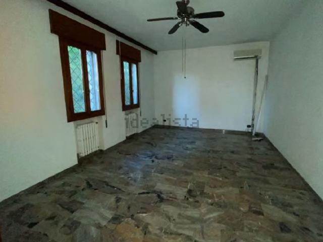 Case e ville in vendita di 227 m² in Via Pastoreria