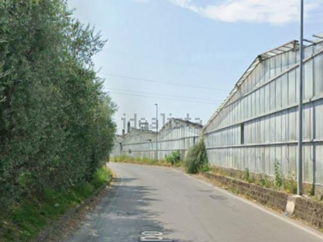 Case e ville in vendita di 228 m² in Via di Campo