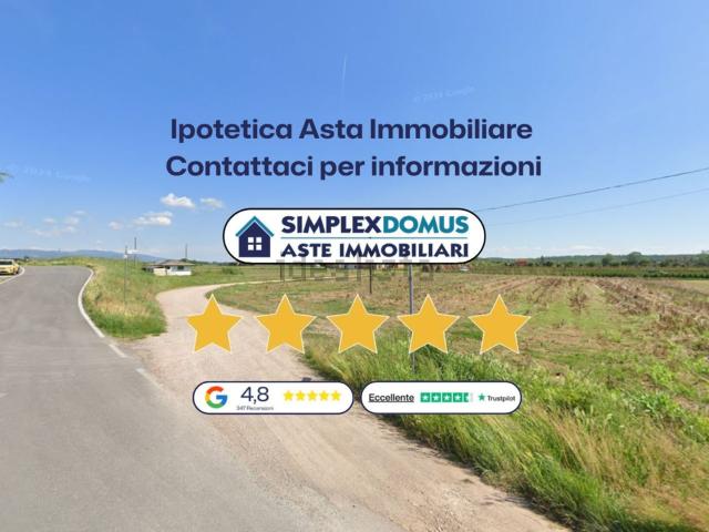 Case e ville in vendita di 228 m² in Via Maggino