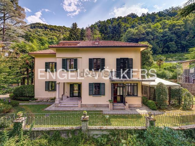 Case e ville in vendita di 228 m² in Strada Accorciatoia per Pagnano