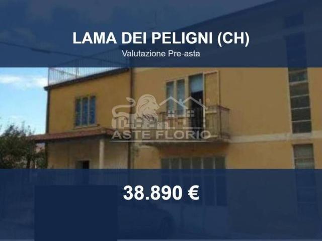 Case e ville in vendita di 229 m² in Via delle Frazioni