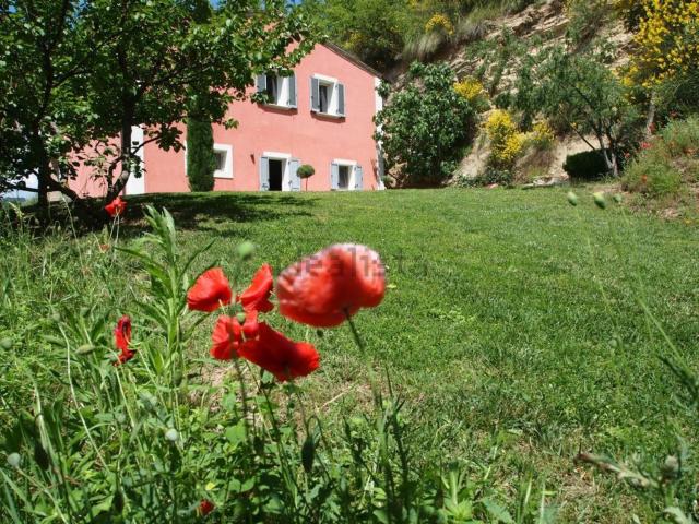 Case e ville in vendita di 230 m²