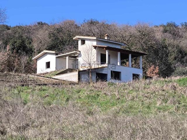 Case e ville in vendita di 230 m²
