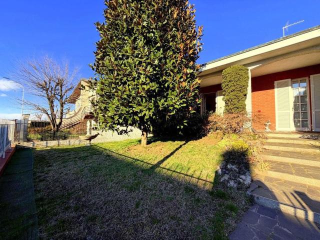 Case e ville in vendita di 230 m²